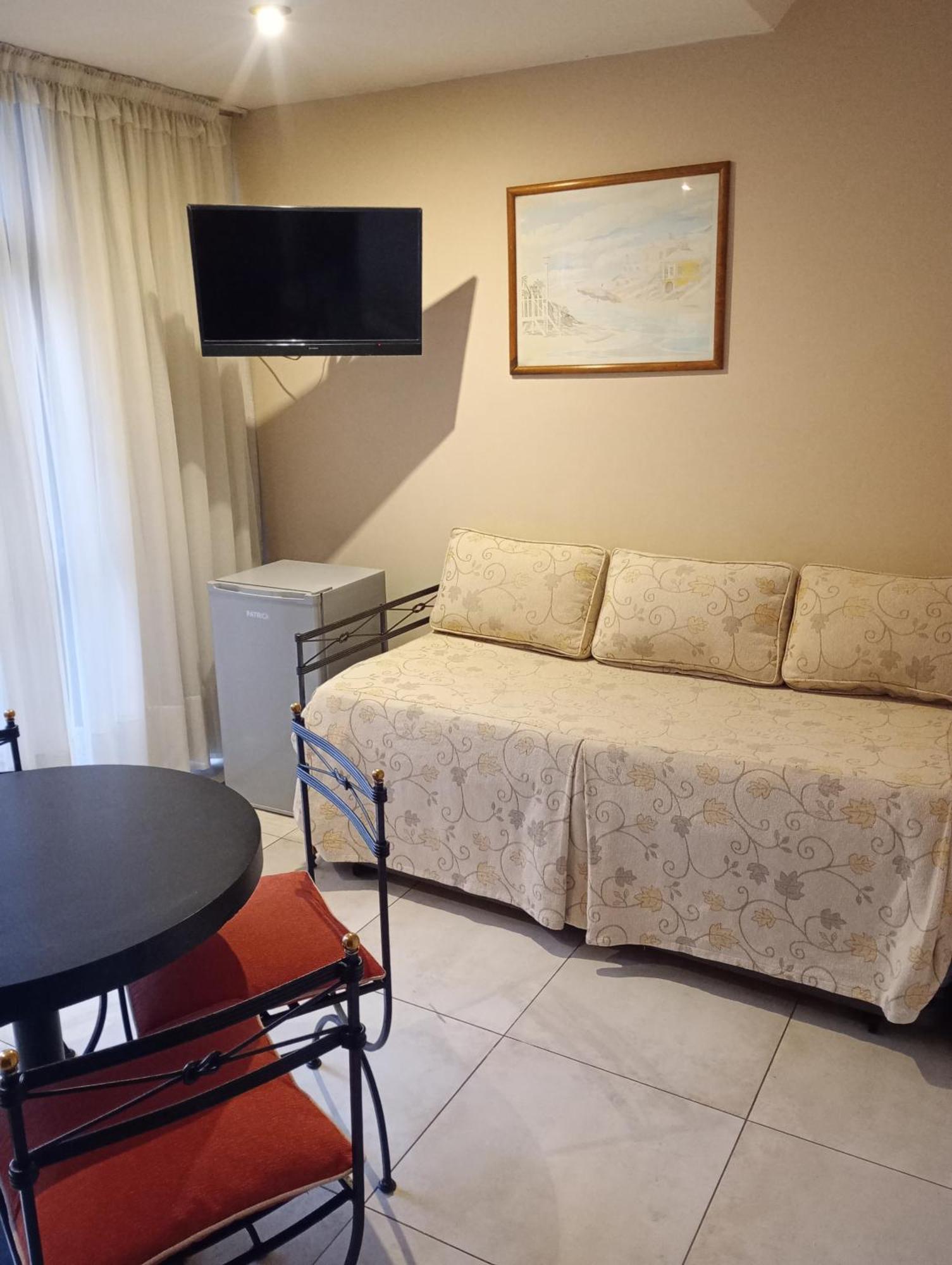 Apartahotel Maison 3*